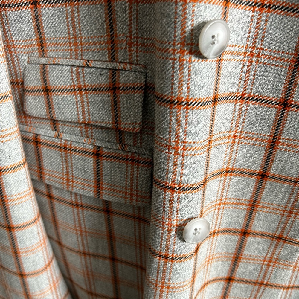 Designer double breasted suit - image 2